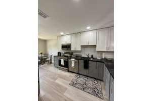 20 Westgate Lane, Boynton Beach, FL 33436 - MLS#B26016907