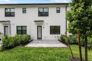4333 Efendi Drive, Lantana, FL 33462 - MLS#B26016923