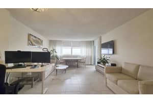 1400 Ocean Drive, Hollywood, FL 33019 - MLS#B26016950