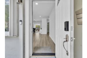 2003 42nd Avenue, Hollywood, FL 33021 - MLS#B26016952