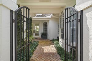 2479 Muir Circle, Wellington, FL 33414 - MLS#B26017001