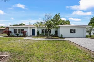 1612 Sherwood Avenue, Mangonia Park, FL 33407 - MLS#B26017007