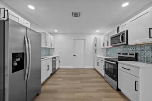 1612 Sherwood Avenue, Mangonia Park, FL 33407 - MLS#B26017007