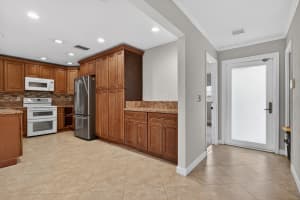 8122 73rd Avenue, Tamarac, FL 33321 - MLS#B26017011