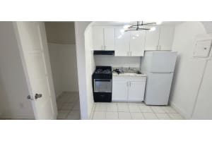 403 19th Avenue, Hollywood, FL 33020 - MLS#B26017016