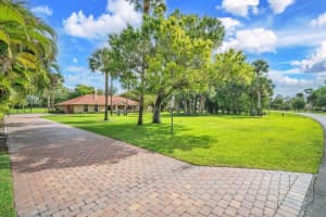 13759 Doubletree Trail, Wellington, FL 33414 - MLS#B26017018