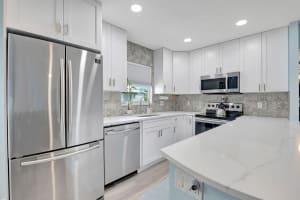 89 Flanders Way, Delray Beach, FL 33484 - MLS#B26017056