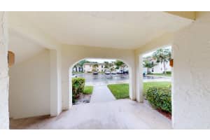 321 Olivewood Terrace, Boca Raton, FL 33431 - MLS#B26017070