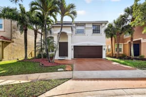 1572 Briar Oak Drive, Royal Palm Beach, FL 33411 - MLS#B26017076