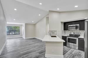 595 Vista Isles Drive, Sunrise, FL 33325 - MLS#B26017093