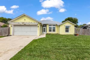 2530 Hemsing Street, Port Saint Lucie, FL 34984 - MLS#B26017107