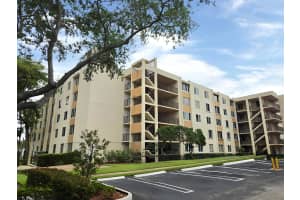 3253 Riverside Drive, Coral Springs, FL 33065 - MLS#B26017123