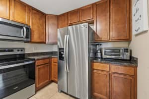 2050 Oleander Boulevard, Fort Pierce, FL 34950 - MLS#B26017124