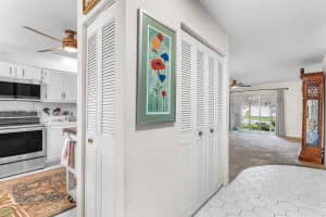 852 Salem Lane, Lake Worth, FL 33467 - MLS#B26017129