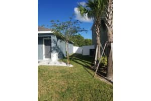 3376 Park Drive, Fort Pierce, FL 34982 - MLS#B26017135