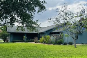 2289 Genoa Street, Port Saint Lucie, FL 34952 - MLS#B26017137