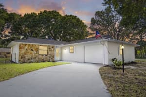 7205 Lakeland Boulevard, Fort Pierce, FL 34951 - MLS#B26017148