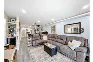 460 Paradise Isle Boulevard, Hallandale Beach, FL 33009 - MLS#B26017165