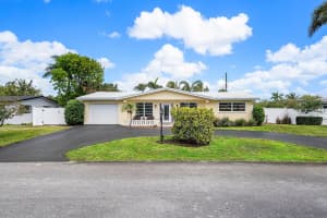 2741 52nd Street, Lighthouse Point, FL 33064 - MLS#B26017169