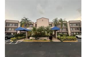 9783 Belfort Circle, Tamarac, FL 33321 - MLS#B26017171