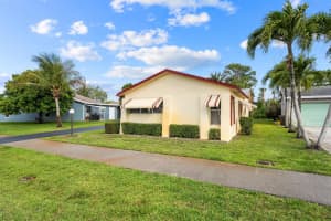 7281 N Pine Park Dr N, Lake Worth, FL 33467, Lake Worth, FL 33467 - MLS#B26017183