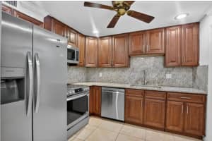 636 13th Street, Boca Raton, FL 33486 - MLS#B26017211