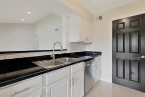 2627 33rd Street, Oakland Park, FL 33309 - MLS#B26017221