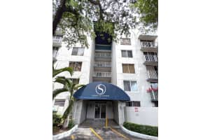 1720 Nw N River Drive 209, Miami, Fl 33125, Miami