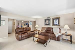 10576 Tropic Palm Avenue, Boynton Beach, FL 33437 - MLS#B26017226