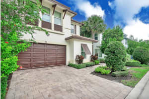 23008 Clear Echo Drive, Boca Raton, FL 33433 - MLS#B26017232