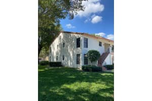300 Palmwood Place, Boca Raton, FL 33431 - MLS#B26017238