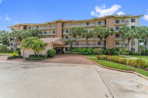 1001 Seafarer Circle, Jupiter, FL 33477 - MLS#B26017249