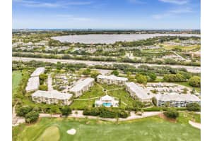 3507 Village Boulevard, West Palm Beach, FL 33409 - MLS#B26017253