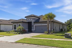 1511 Goblet Cove Street, Kissimmee, FL 34746 - MLS#B26017300