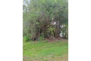 1109 Abingdon Avenue, Port Saint Lucie, FL 34953 - MLS#B26017311