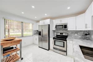 2504 Antigua Terrace, Coconut Creek, FL 33066 - MLS#B26017329