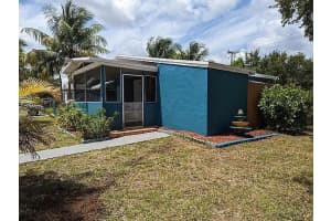 3851 60th Terrace, Davie, FL 33314 - MLS#B26017338