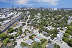 2301 Ridgeway Avenue, West Palm Beach, FL 33401 - MLS#B26017369