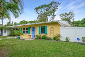 1815 30th Street, Fort Pierce, FL 34947 - MLS#B26017372