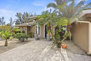 14800 April Drive, Loxahatchee Groves, FL 33470 - MLS#B26017376