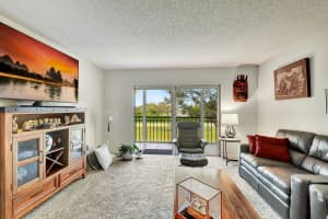 7185 Huntington Lane, Delray Beach, FL 33446 - MLS#B26017383