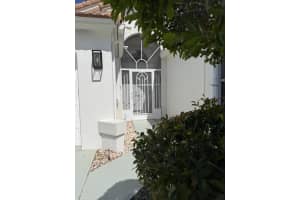 9706 Harbour Lake Circle, Boynton Beach, FL 33437 - MLS#B26017401