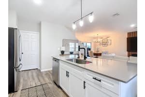 1504 Hummingbird Road, Winter Haven, FL 33884 - MLS#B26017405