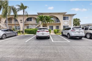 13765 Flora Place, Delray Beach, FL 33484 - MLS#B26017412