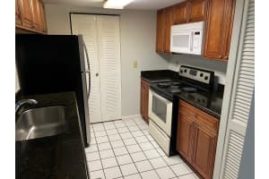9901 Westview Drive, Coral Springs, FL 33076 - MLS#B26017425
