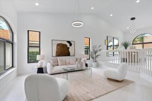 19887 Dinner Key Drive, Boca Raton, FL 33498 - MLS#B26017475