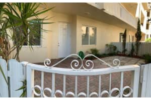 3500 Oaks Clubhouse Drive, Pompano Beach, FL 33069 - MLS#B26017476