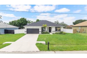 532 Sansom Lane, Port Saint Lucie, FL 34953 - MLS#B26017488