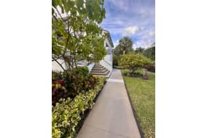 7449 Glendevon Lane, Delray Beach, FL 33446 - MLS#B26017511