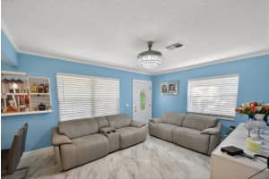 1020 Avon Road, West Palm Beach, FL 33401 - MLS#B26017542